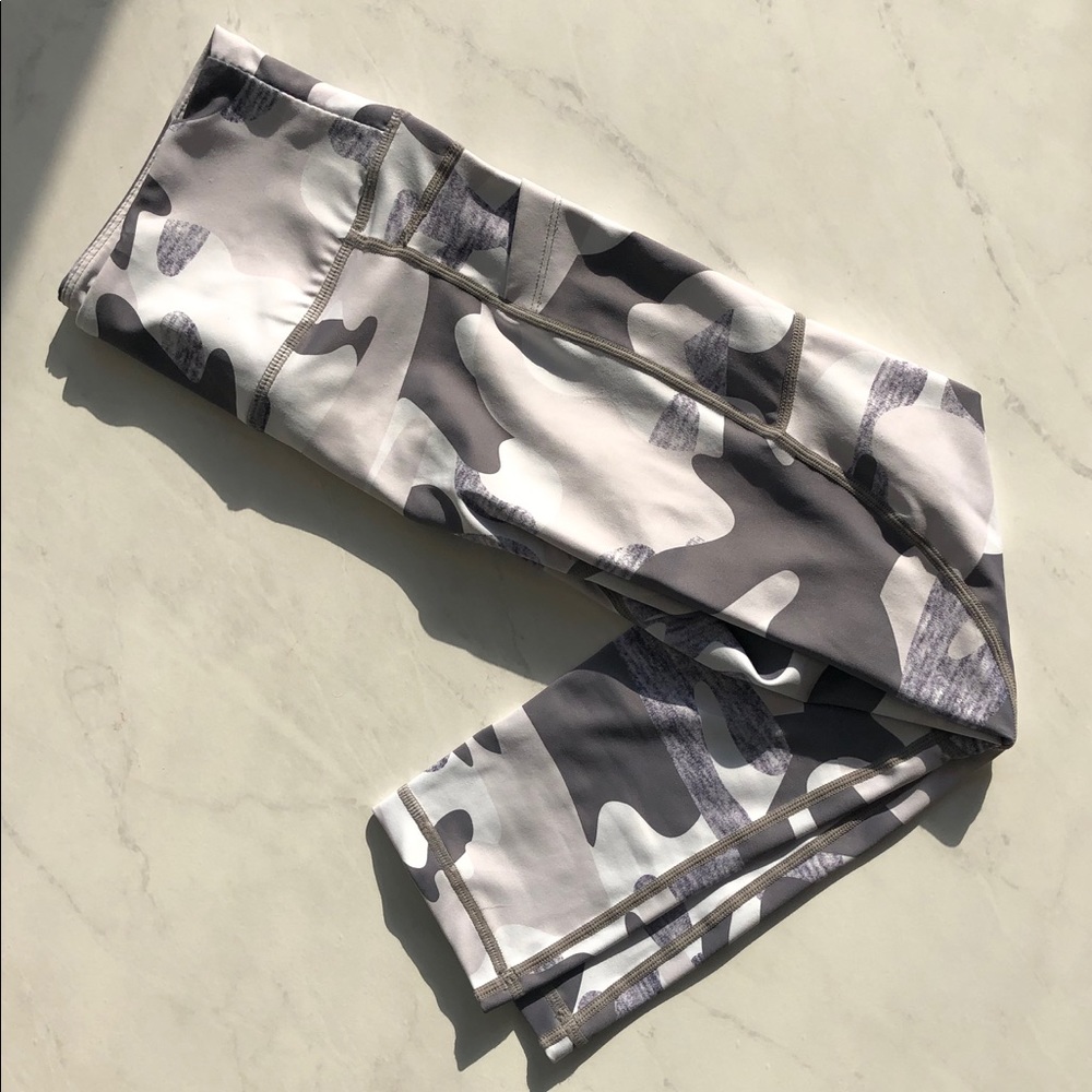 Zyia activewear camo leggings